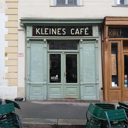 Player photo from Vienna, Oida! – A Local’s Guide to Hidden Sights, Bars & Legends walking tour in Vienna