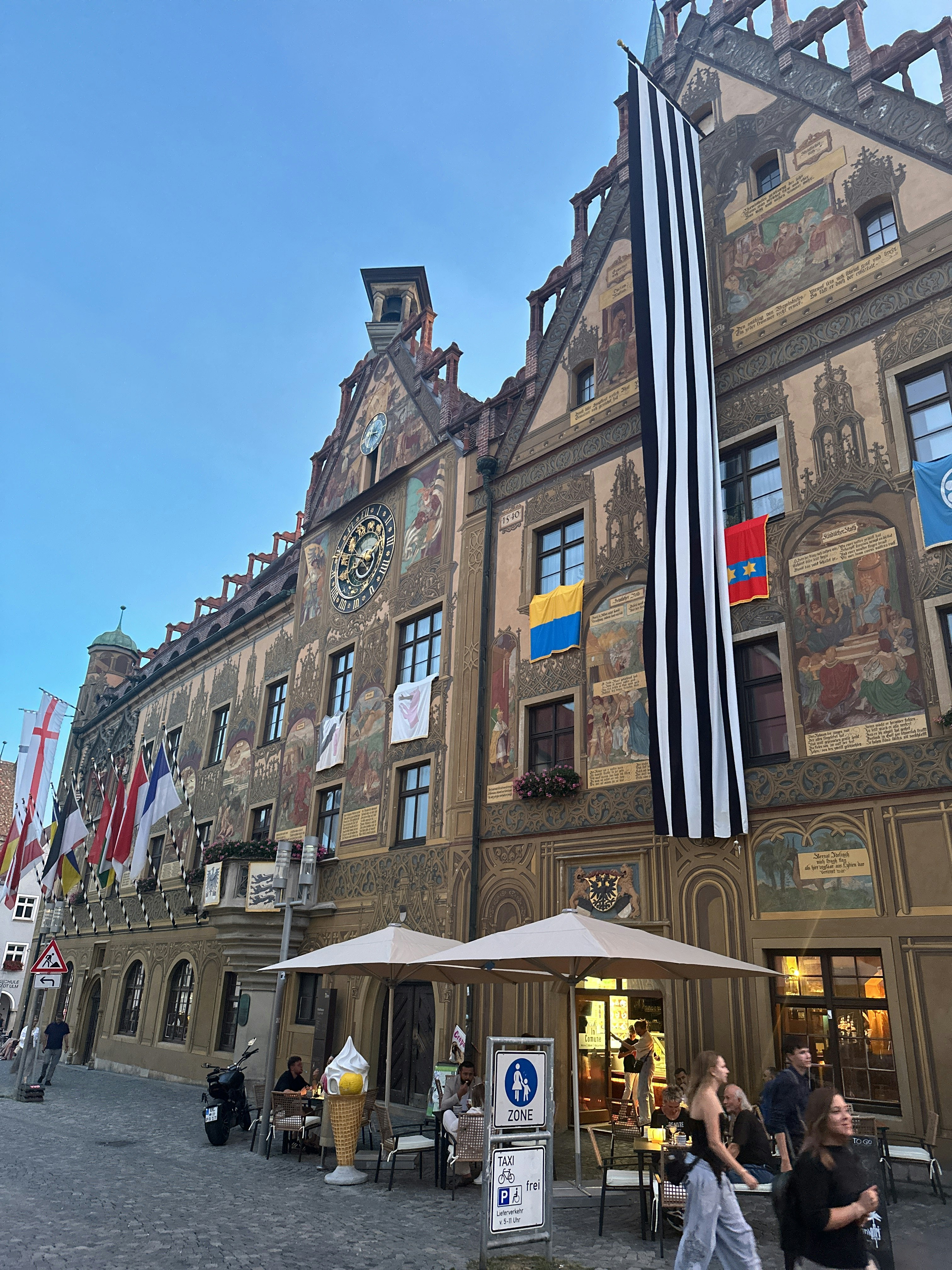 Player photo from The five gilded sparrows in Ulm walking tour in Ulm