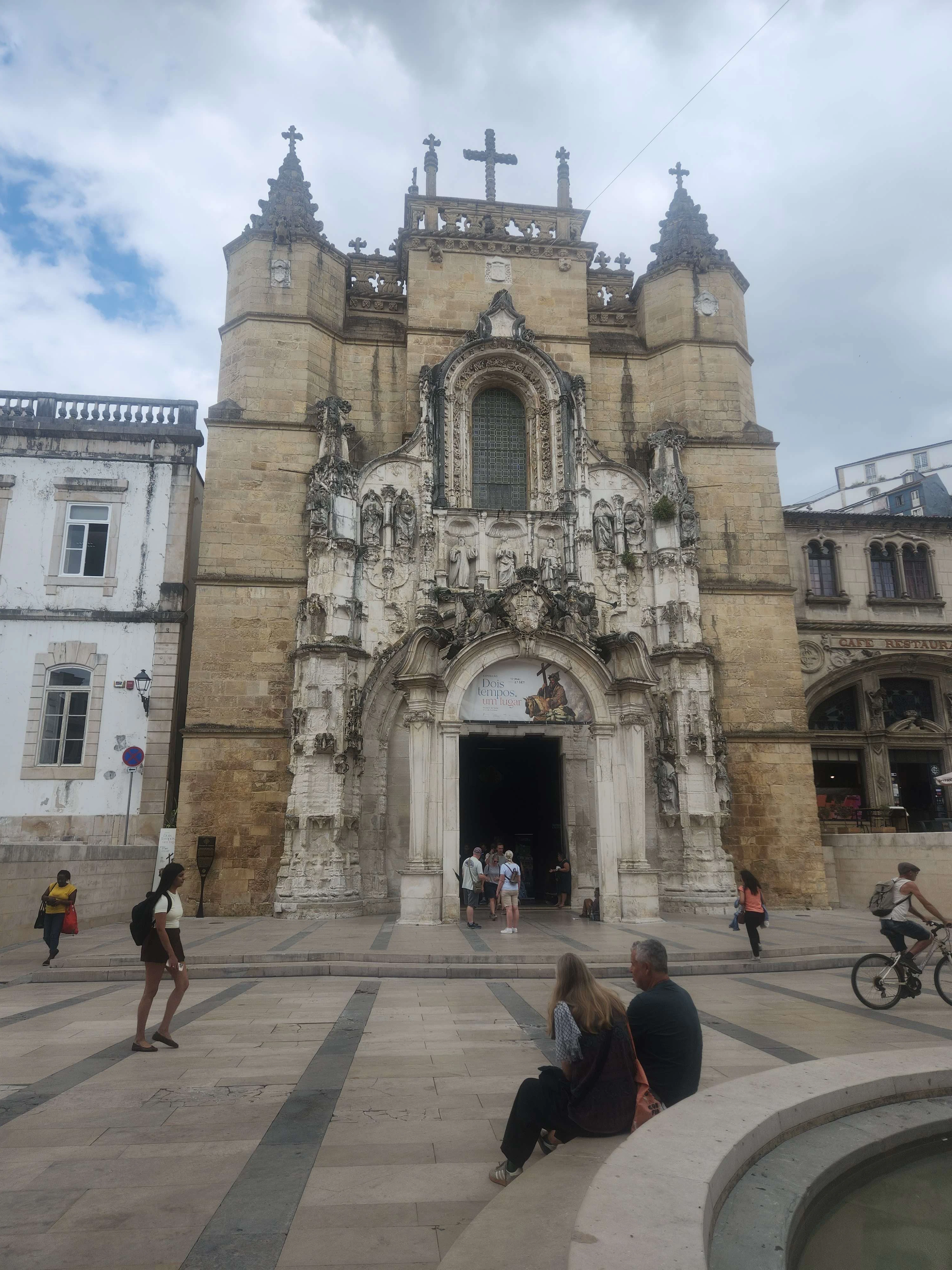 Player photo from Coimbra: Fado & Freedom: Carnation Dawn walking tour in Coimbra