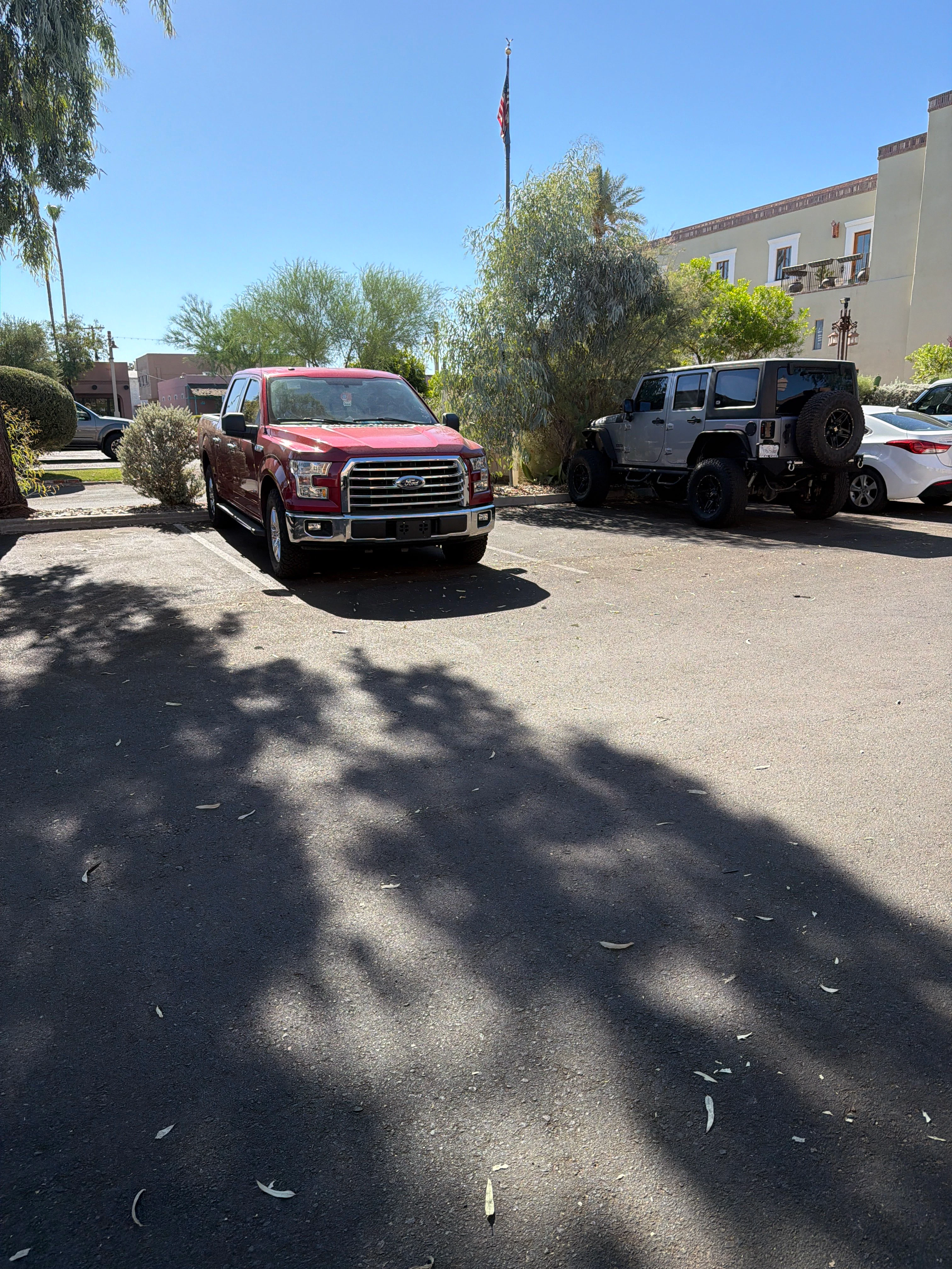 Spelersfoto van Murder Mystery: Death in the Shadows in Scottsdale