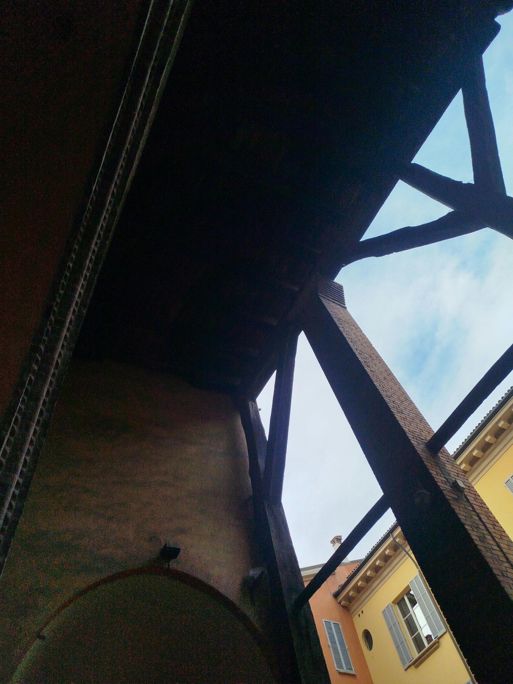 Player photo from Bologna 1252 Conspiracy of the Two Towers: A Murder Hunt walking tour in Bologna