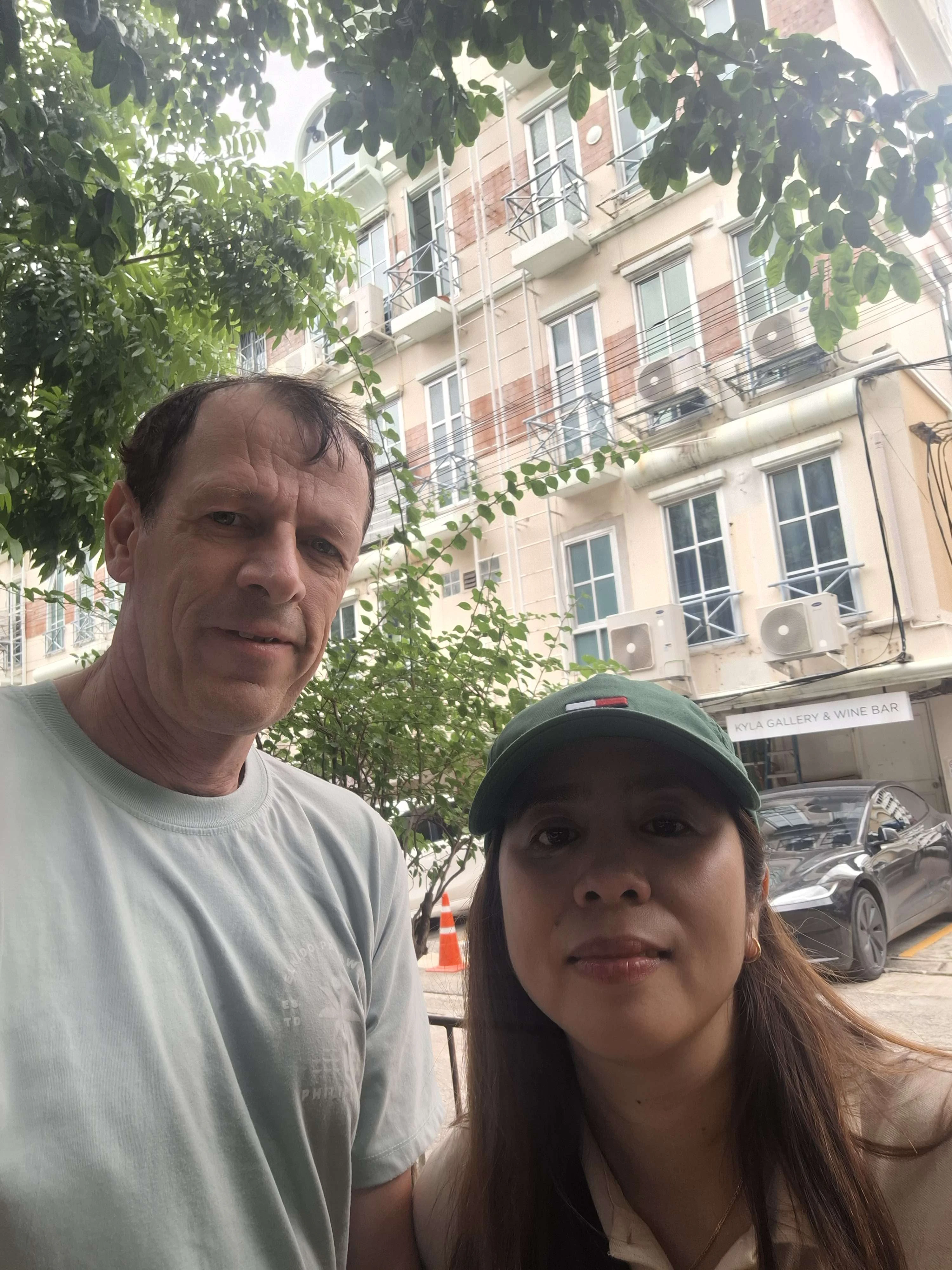 Player photo from Discovering Hidden layers of Bangrak walking tour in Bangkok