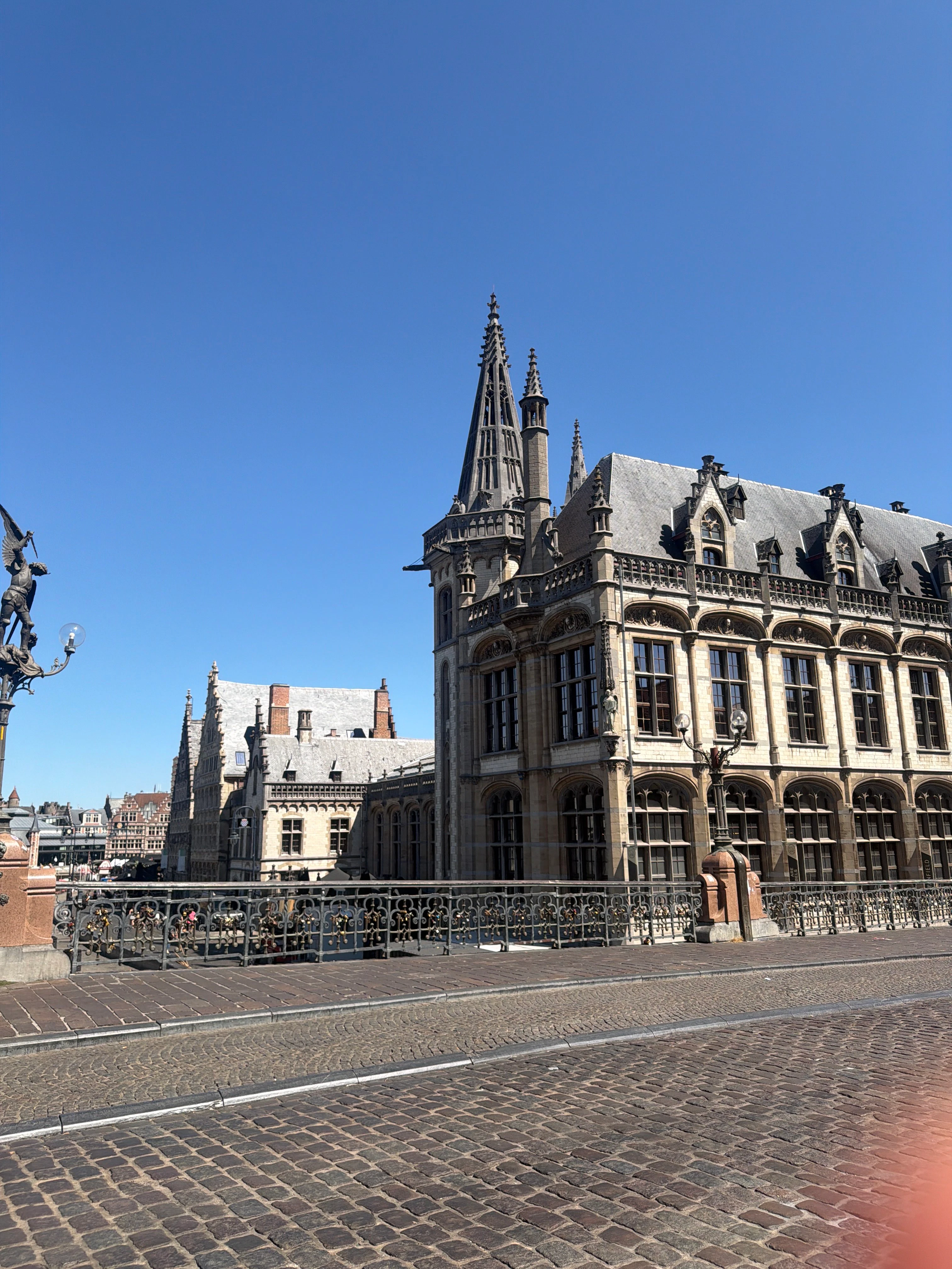 Player photo from A city against an Emperor walking tour in Ghent