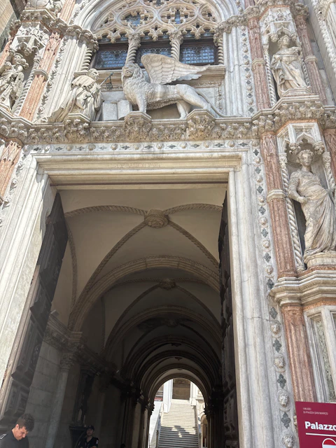 Spielerfoto von Haunted Venice: Carnival of Shadows