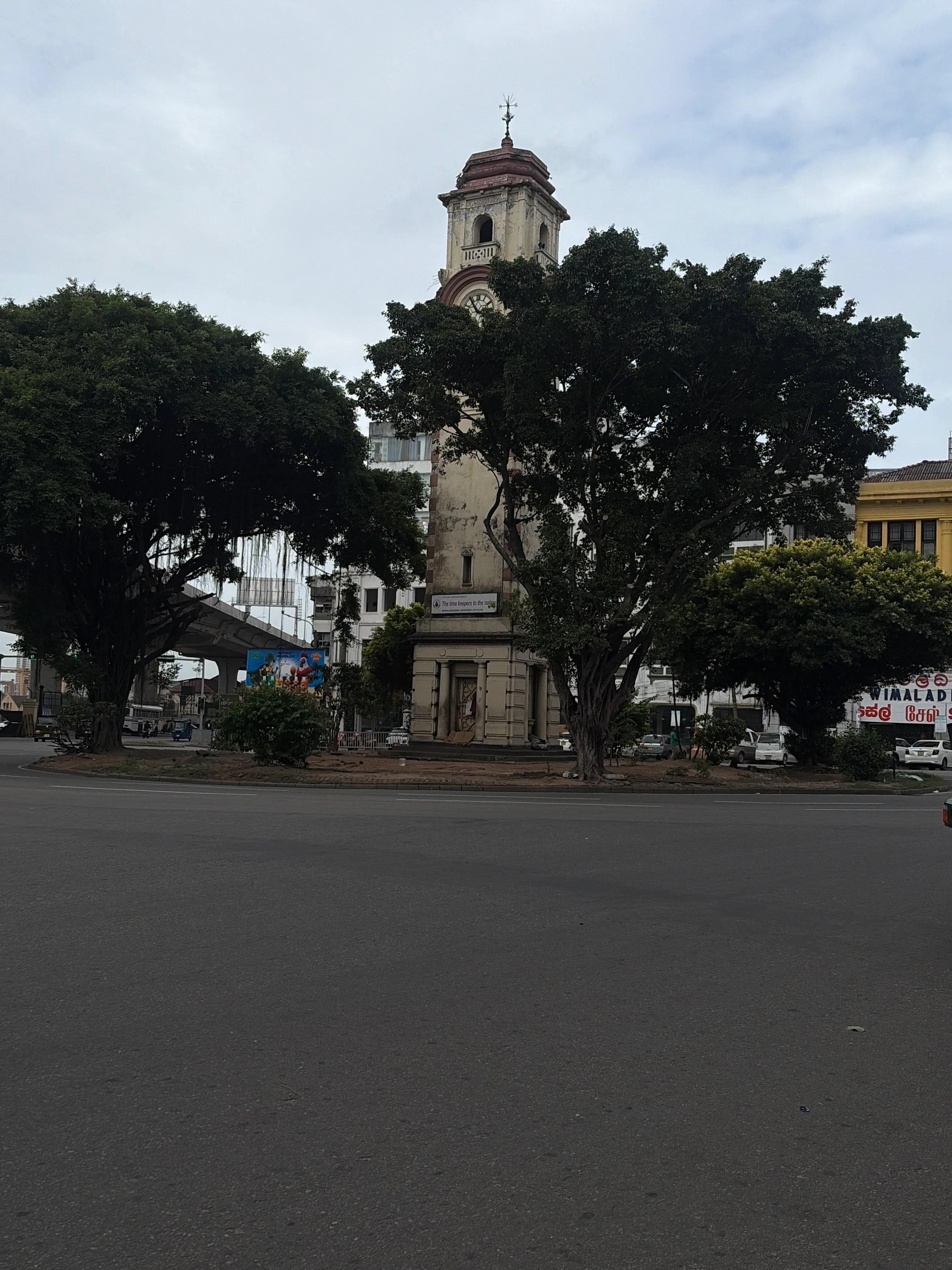 Player photo from Pettah: The Stories Between The Shops walking tour in Colombo