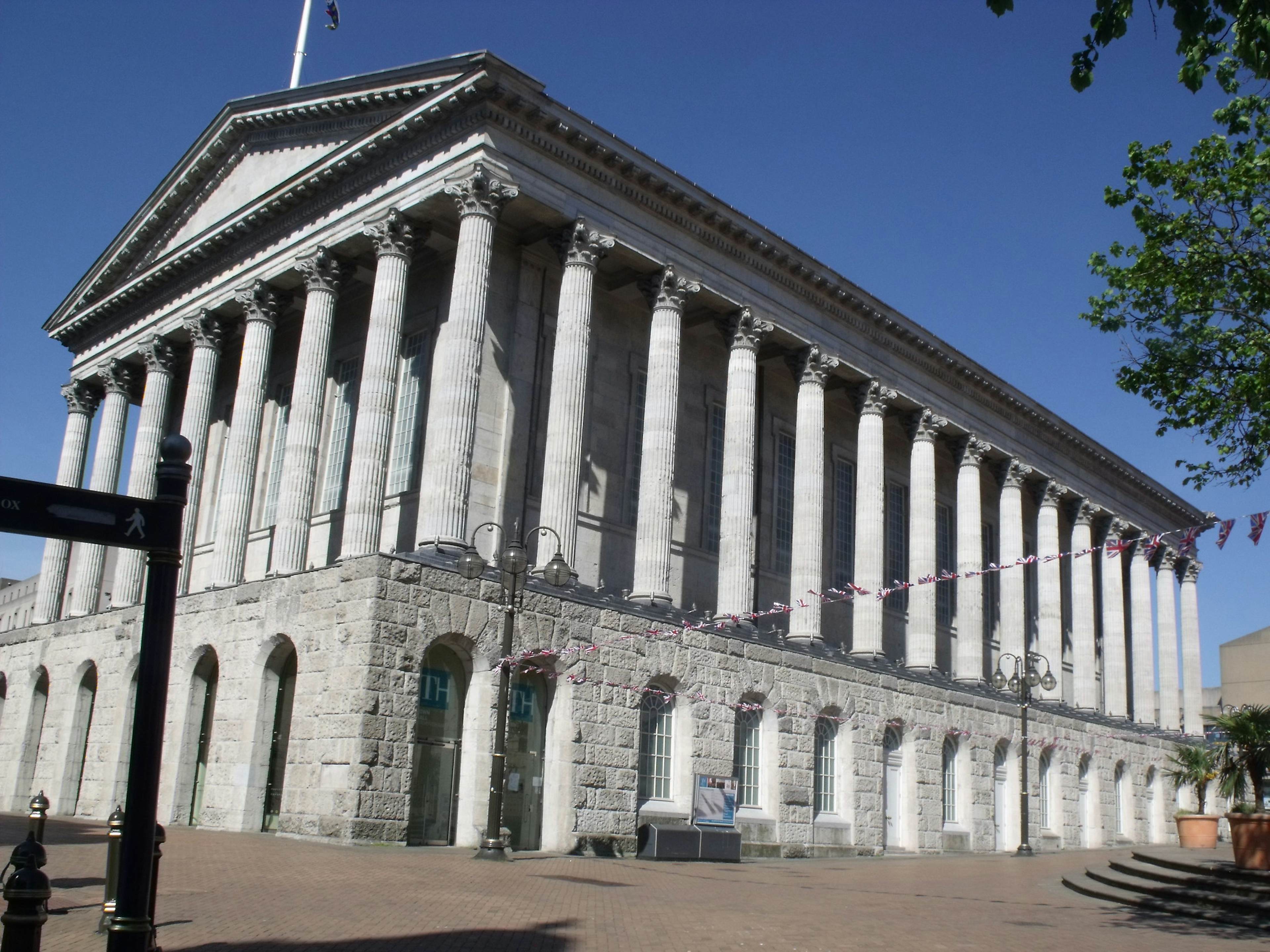  Birmingham Town Hall