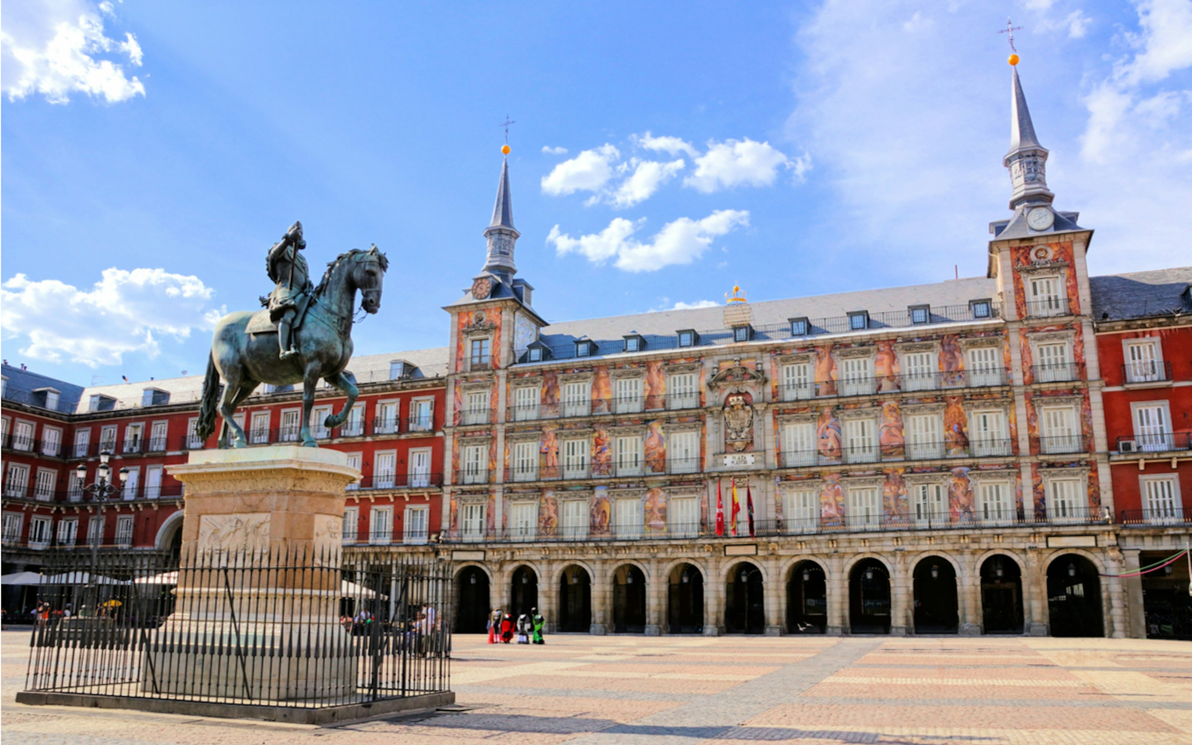 Madrid's Old Town: Escape the Inquisition