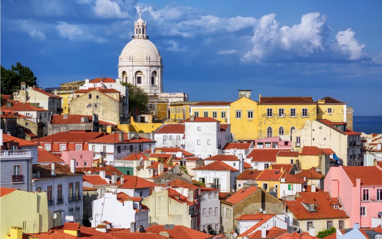 Highlights of Lisbon: Fado Murder Mystery in Alfama