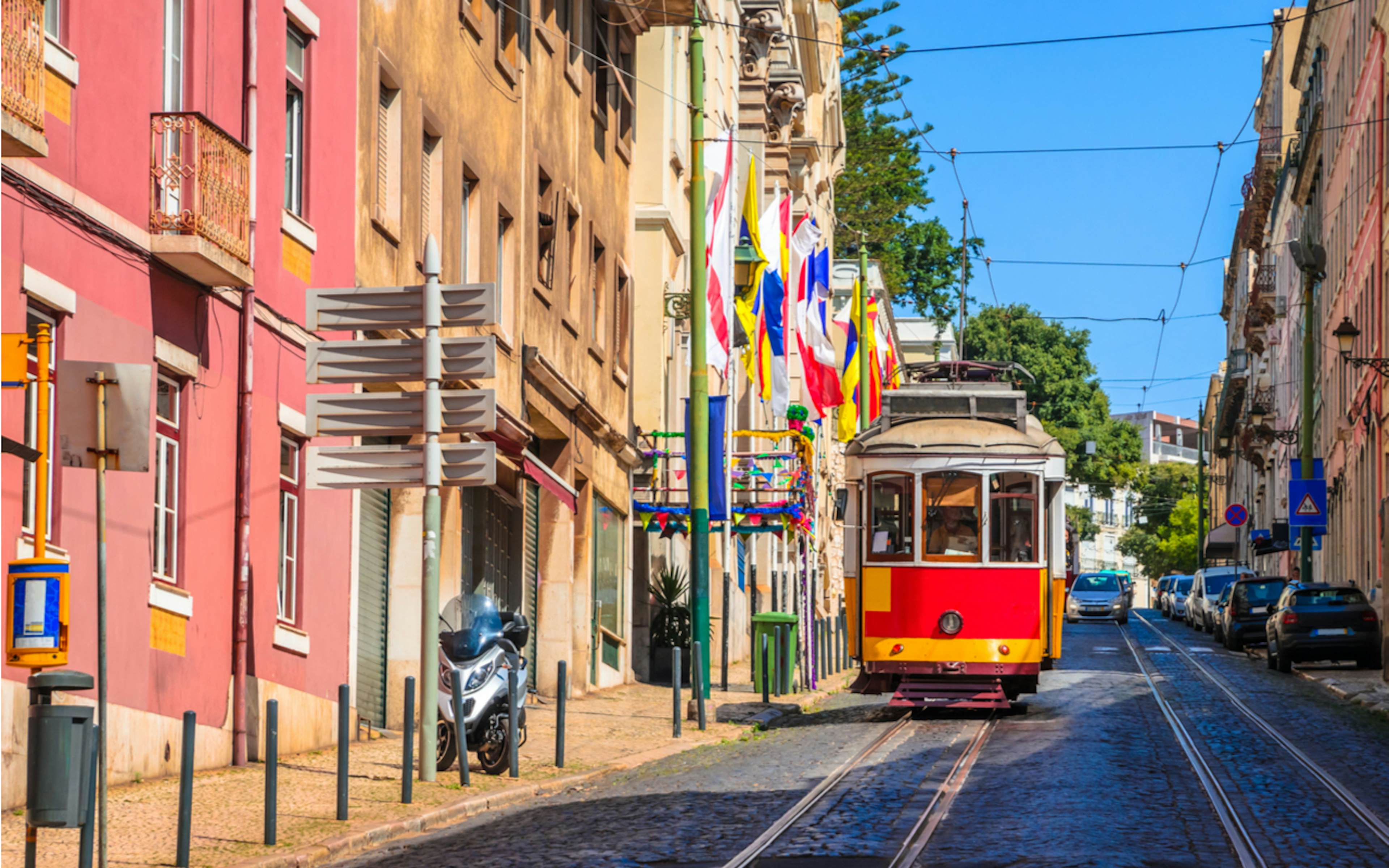 Highlights of Lisbon: Fado Murder Mystery in Alfama image