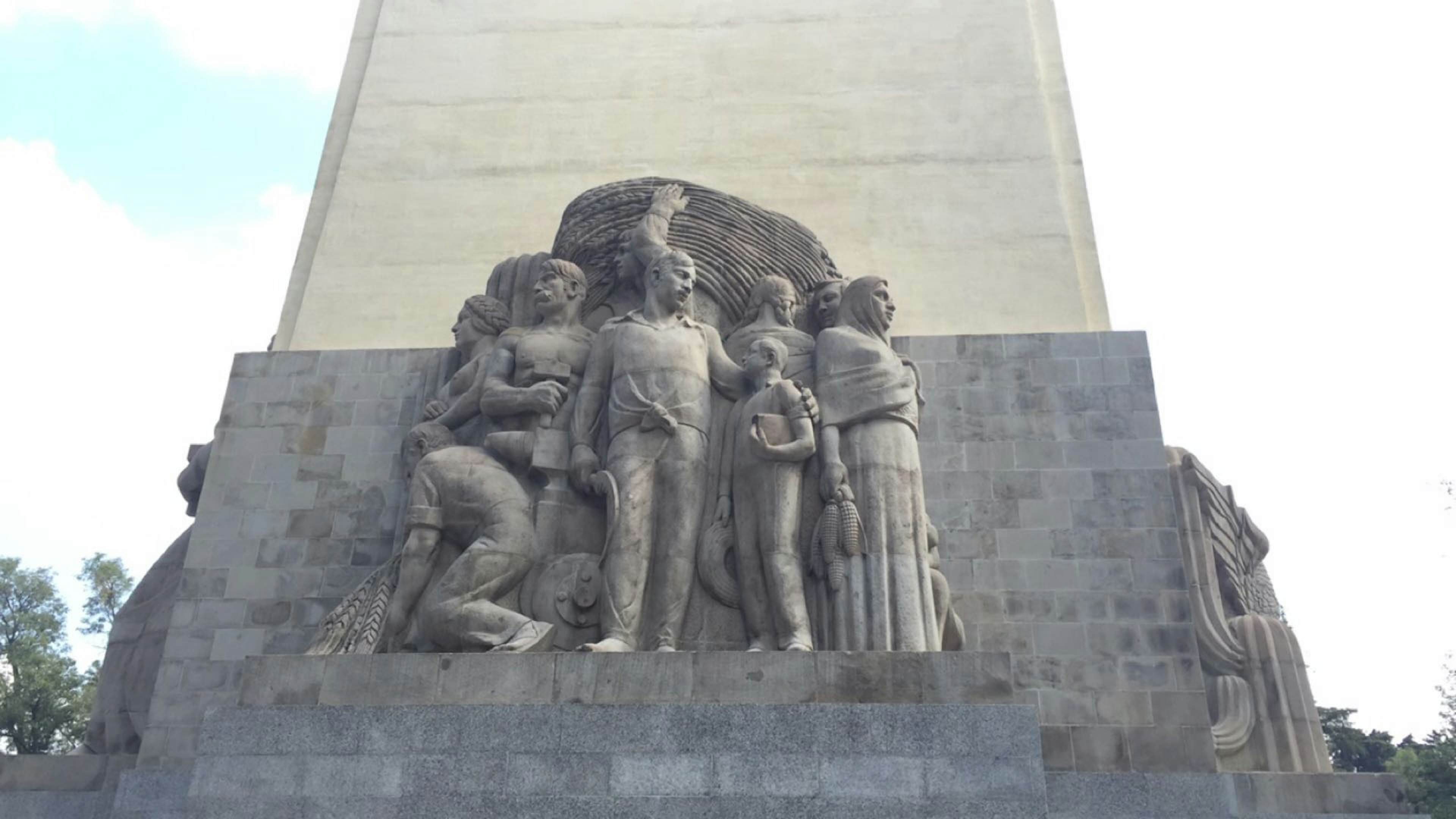 Escultura Homenaje A Federico Gamboa