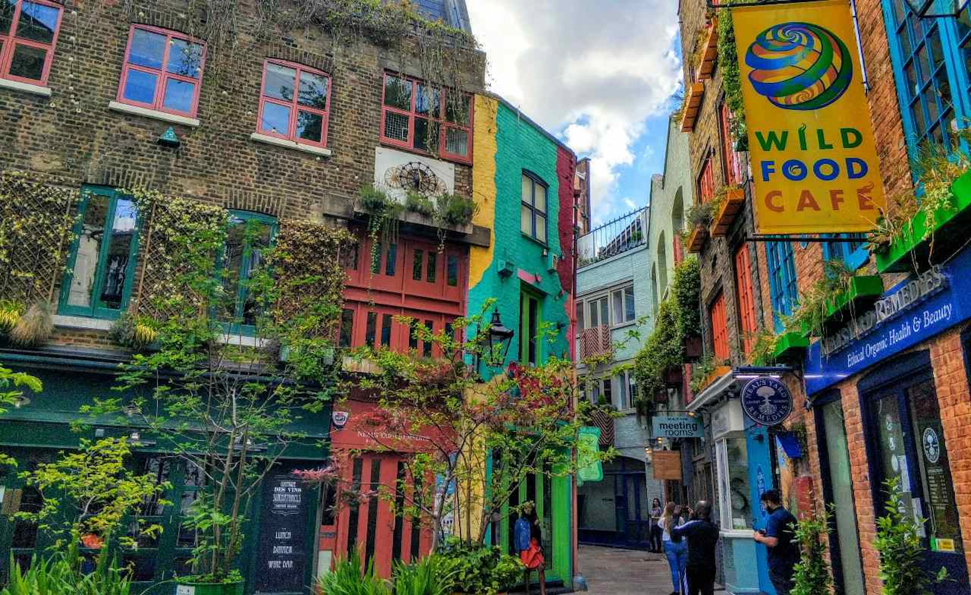 London LGBTQ: Detective Mystery