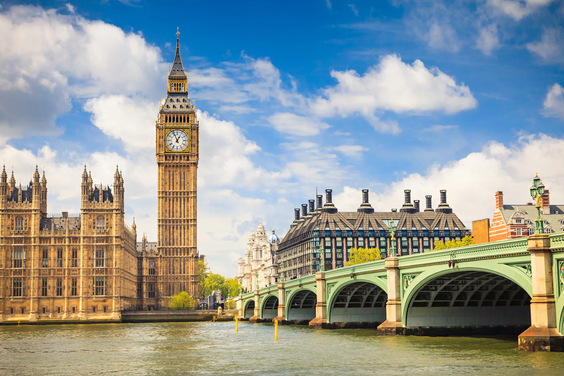 London Highlights: Mob Revenge in Westminster