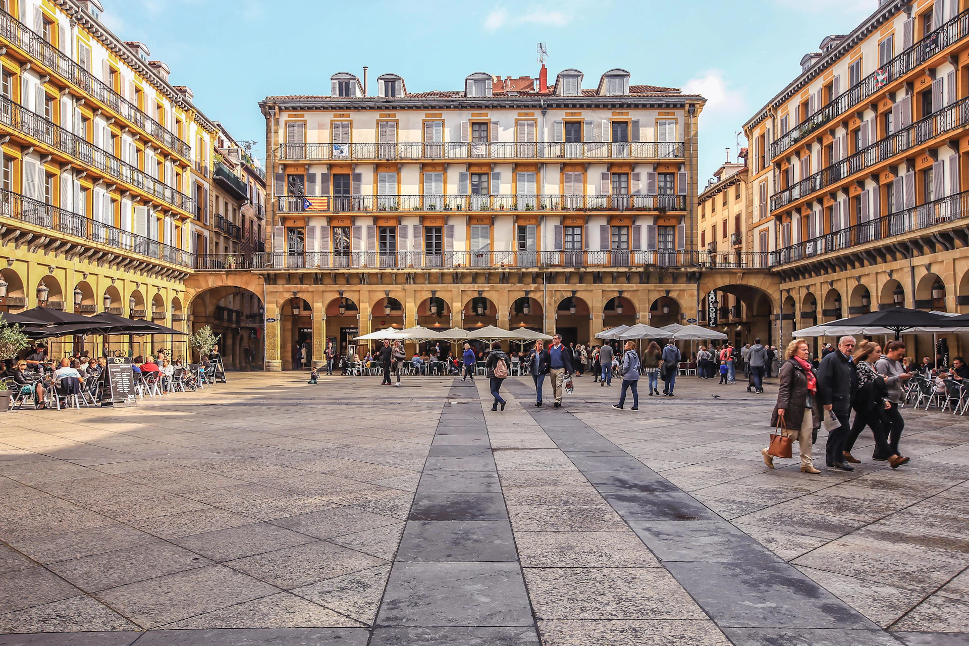 San Sebastian: The Basque Goddess of the Old Town