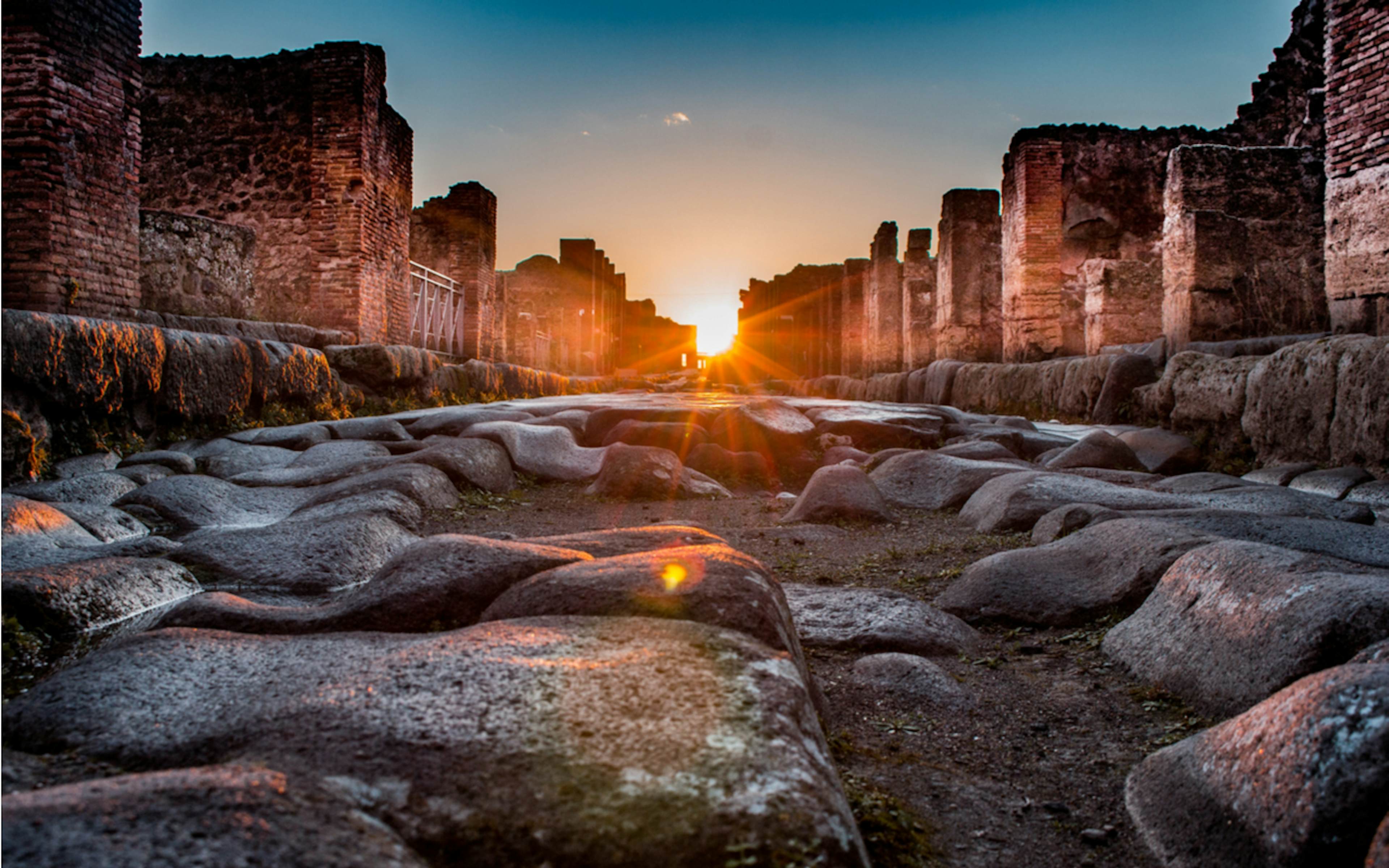 Haunted Pompeii: Escape the Dead City image