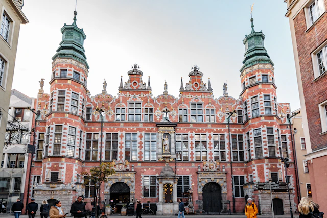 Fantastic Gdansk: Lions and Unicorns
