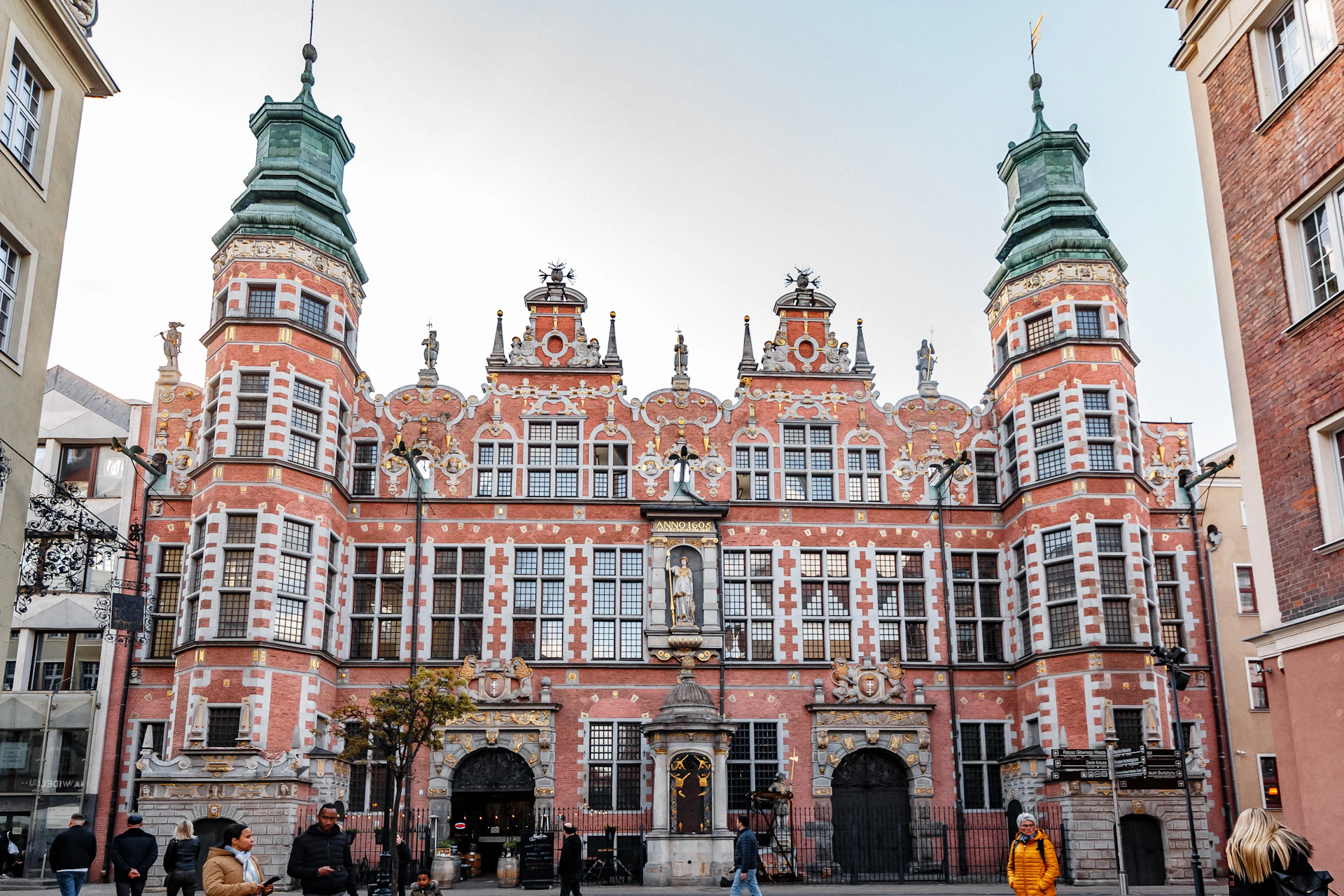 Fantastic Gdansk: Lions and Unicorns