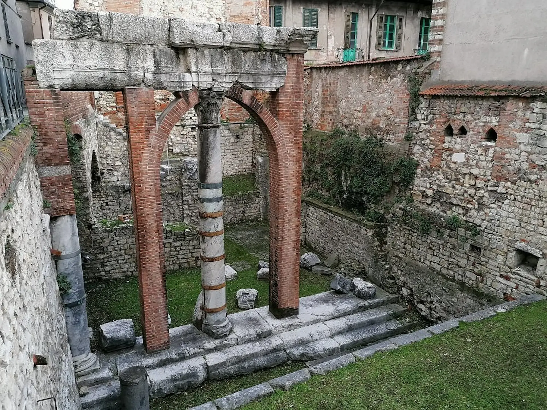 Quest image