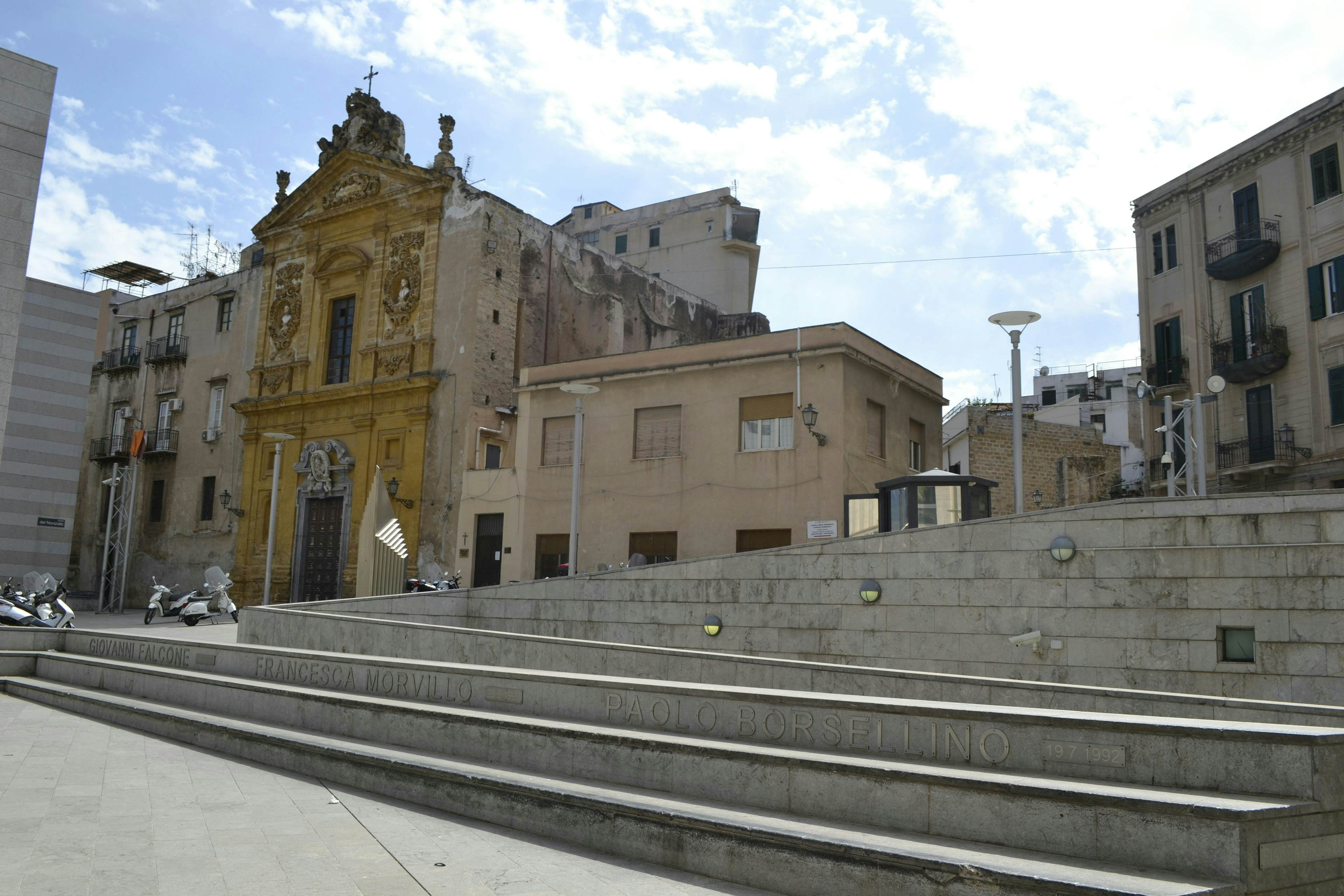 Piazza della Memoria