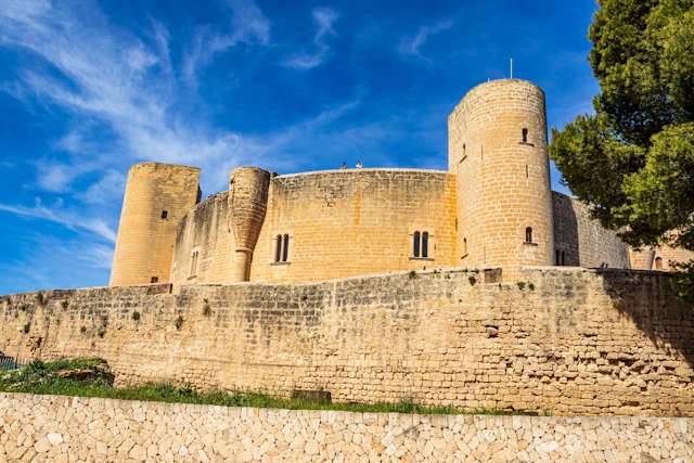 Palma de Mallorca: Prison Break from Castle Bellver