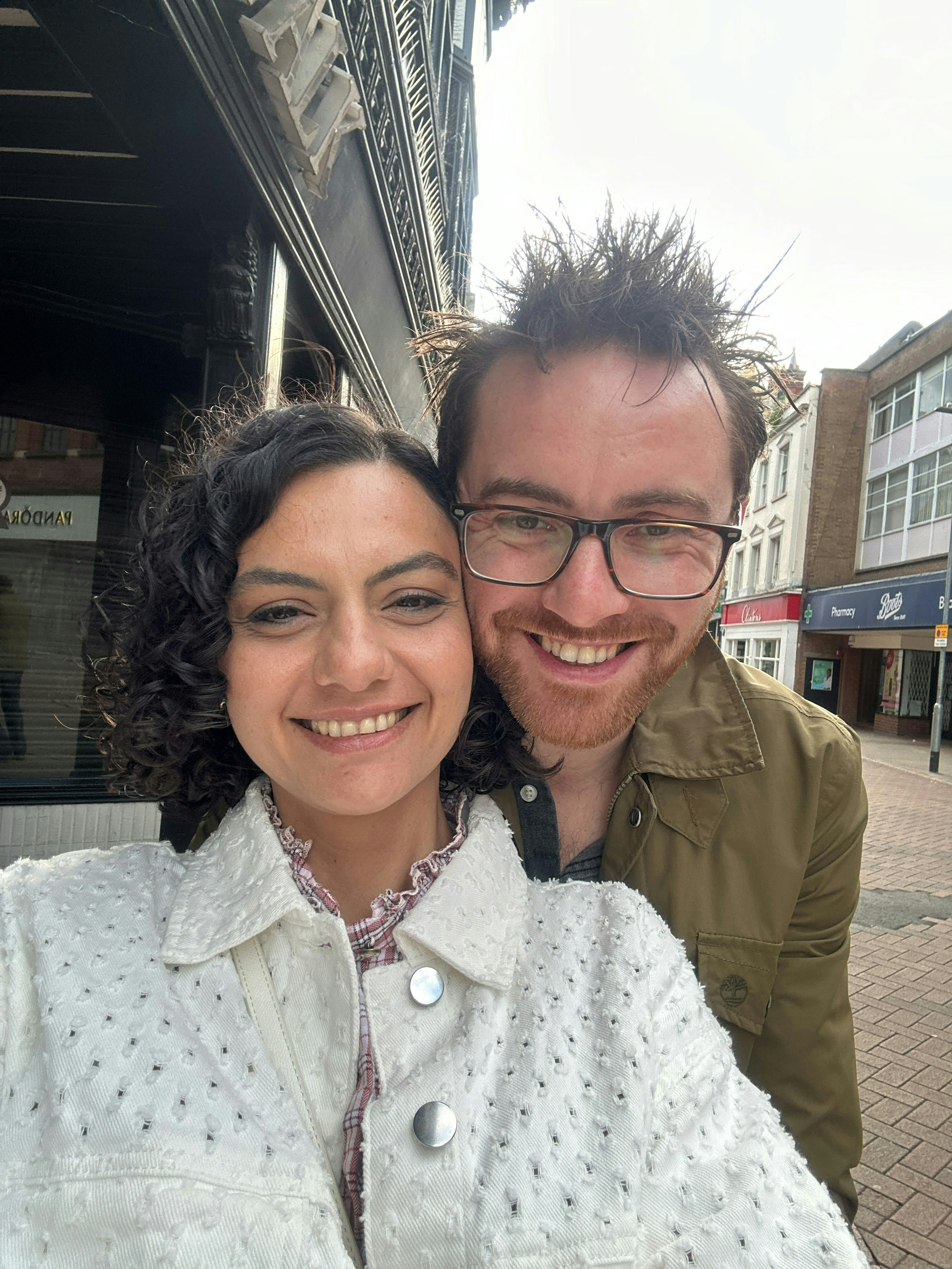 Misterio de asesinato: Resuelve el caso en Ipswich second image