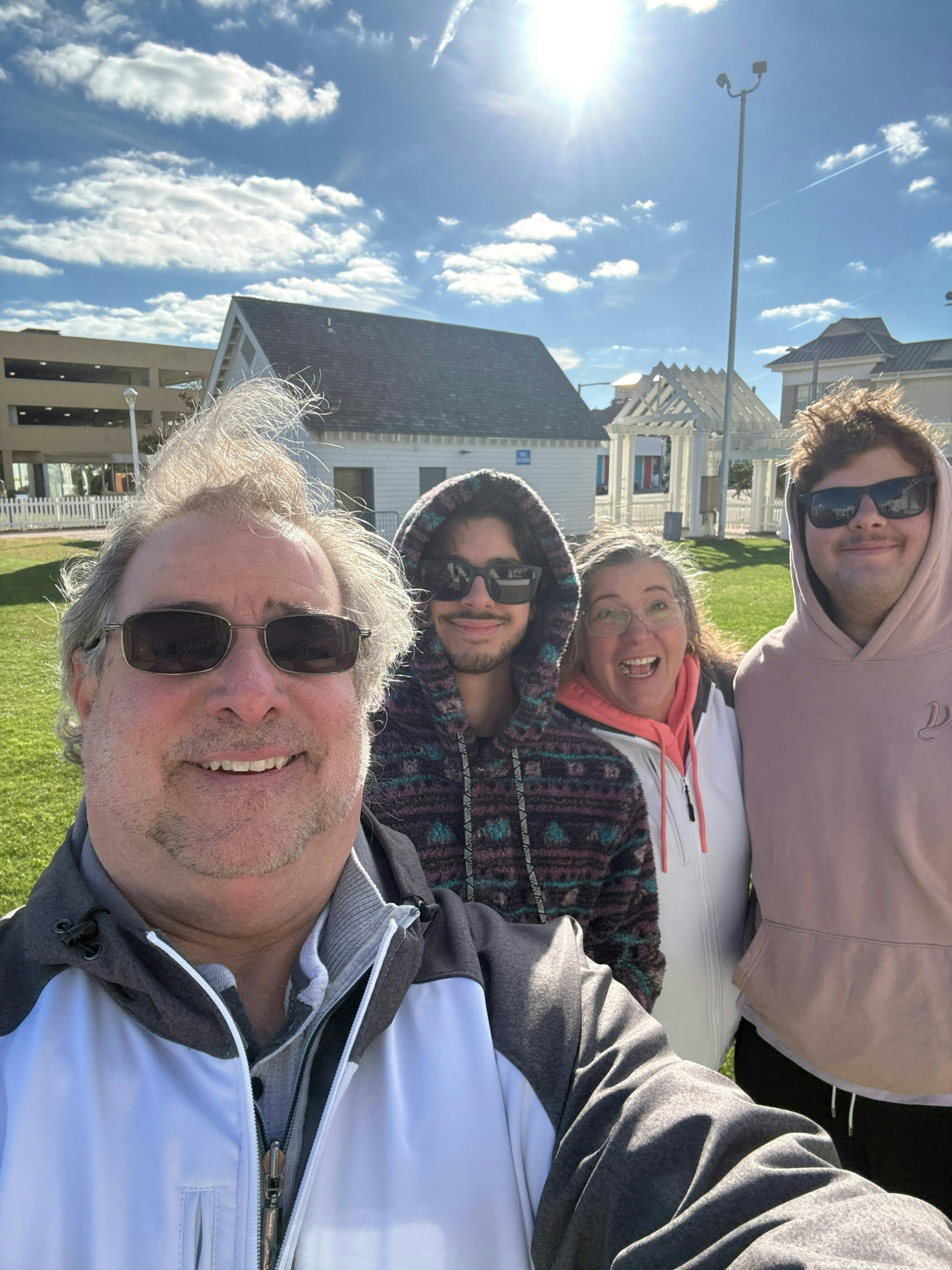 Virginia Beach Detective Mystery: Infiltrate a Secret Society! third image