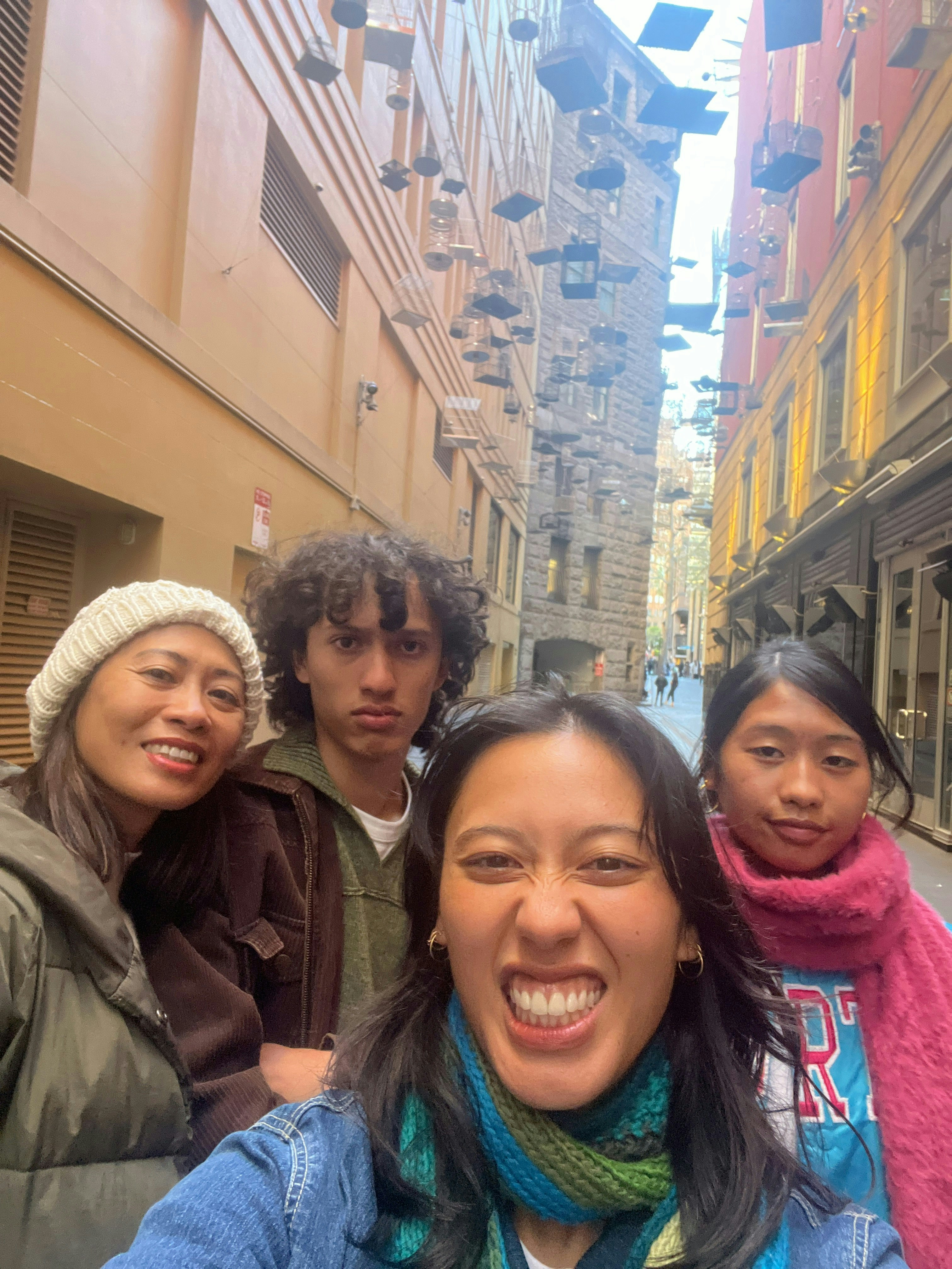 Sydney Detective Mystery: Infiltrate a Secret Society! image 2