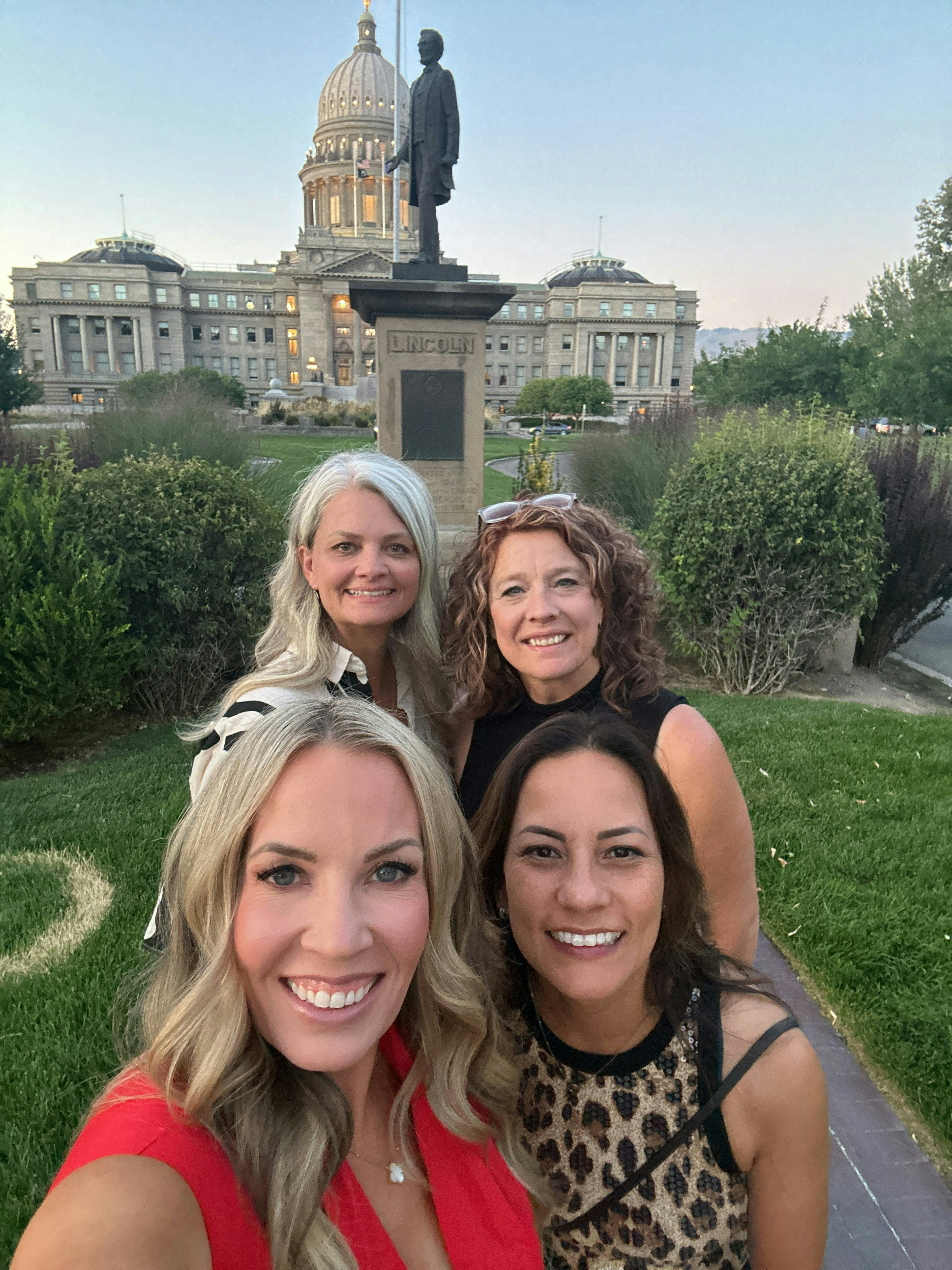 Murder Mystery: Solve the case in Boise second image