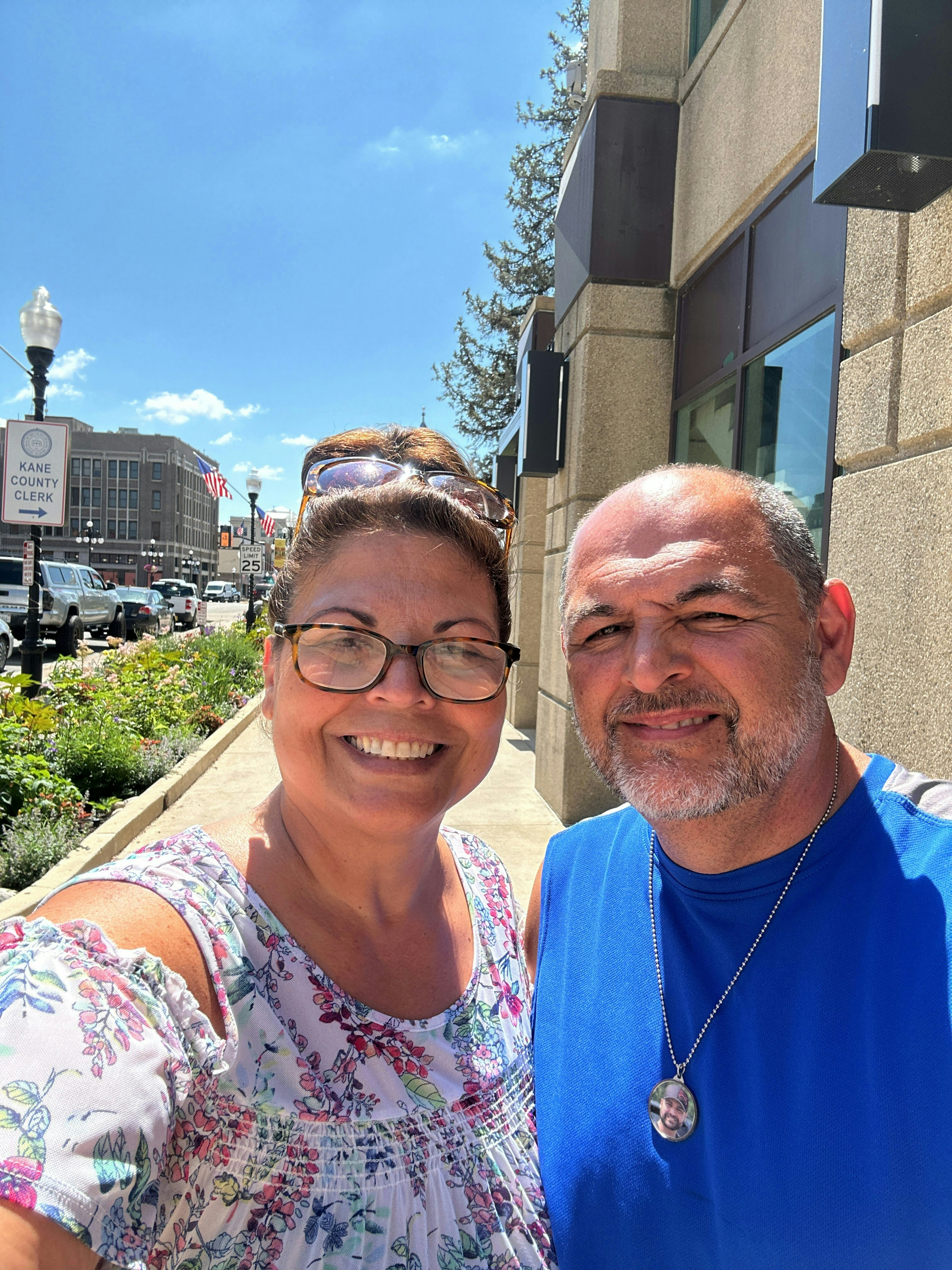 Murder Mystery: Solve the case in Aurora image 2