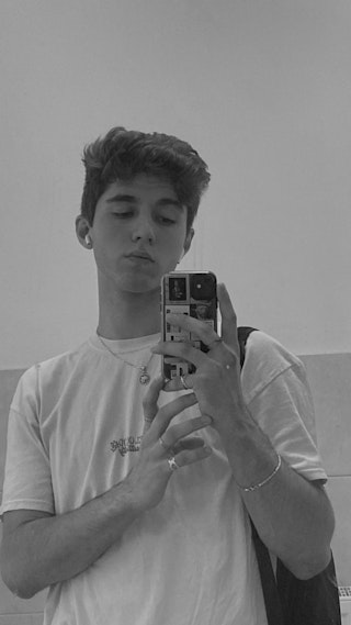 Eduard Butu, quest creator on Questo