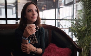 Klaudia, quest creator on Questo