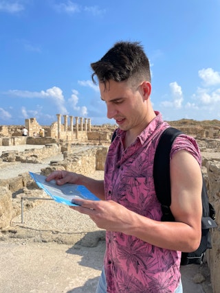 Stefan Nešković, quest creator on Questo