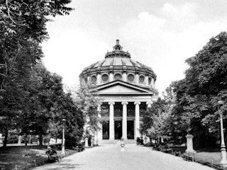 Monica, quest creator on Questo